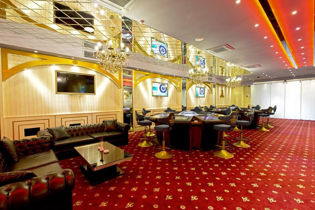 באטומי Hotel & Casino President מראה חיצוני תמונה
